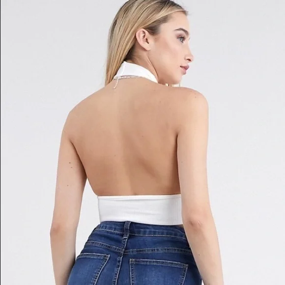 NWT White Cross Wrap Open Back Halter Top - Picture 3 of 4